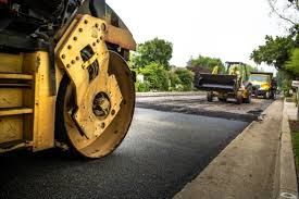 Best Asphalt Driveway Installation  in Bellefontaine, OH